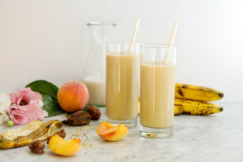 Simple peach and date smoothie