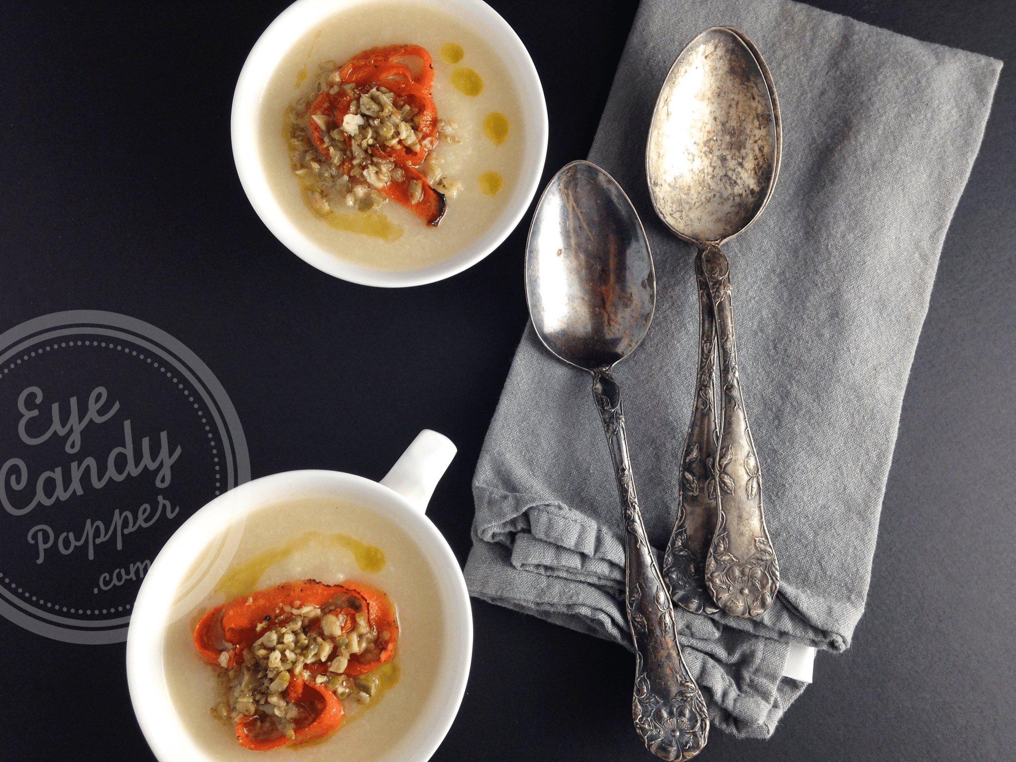 20 min cauliflower soup with carrot chips + sunflower/pumpkin seed crumble (vegan, gluten-free, paleo)