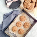 Spelt and rye ginger snap cookies